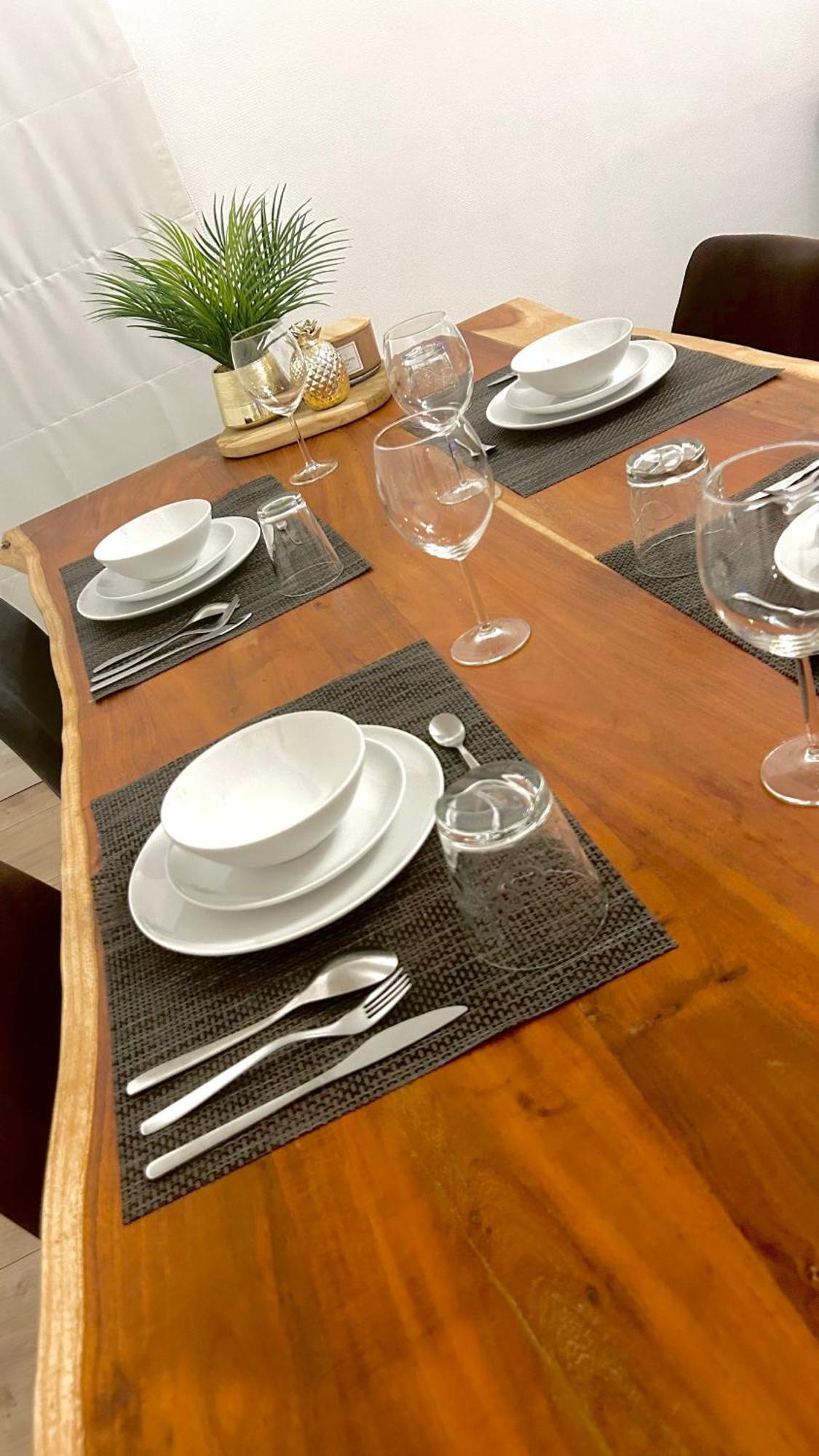 Charming Two Bedroom Flat - Nato - Apartment Brüssel