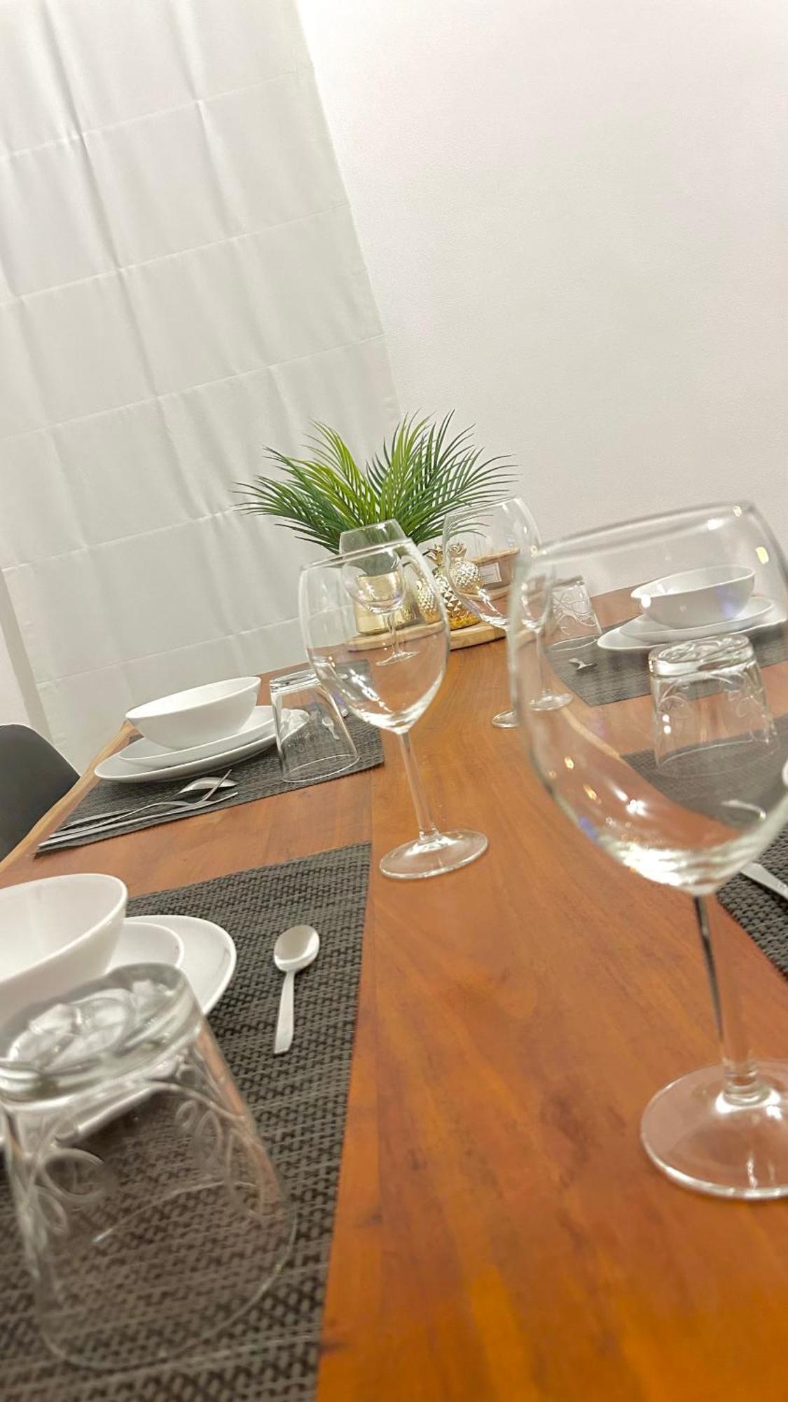 Apartment Charming Two Bedroom Flat - Nato - *