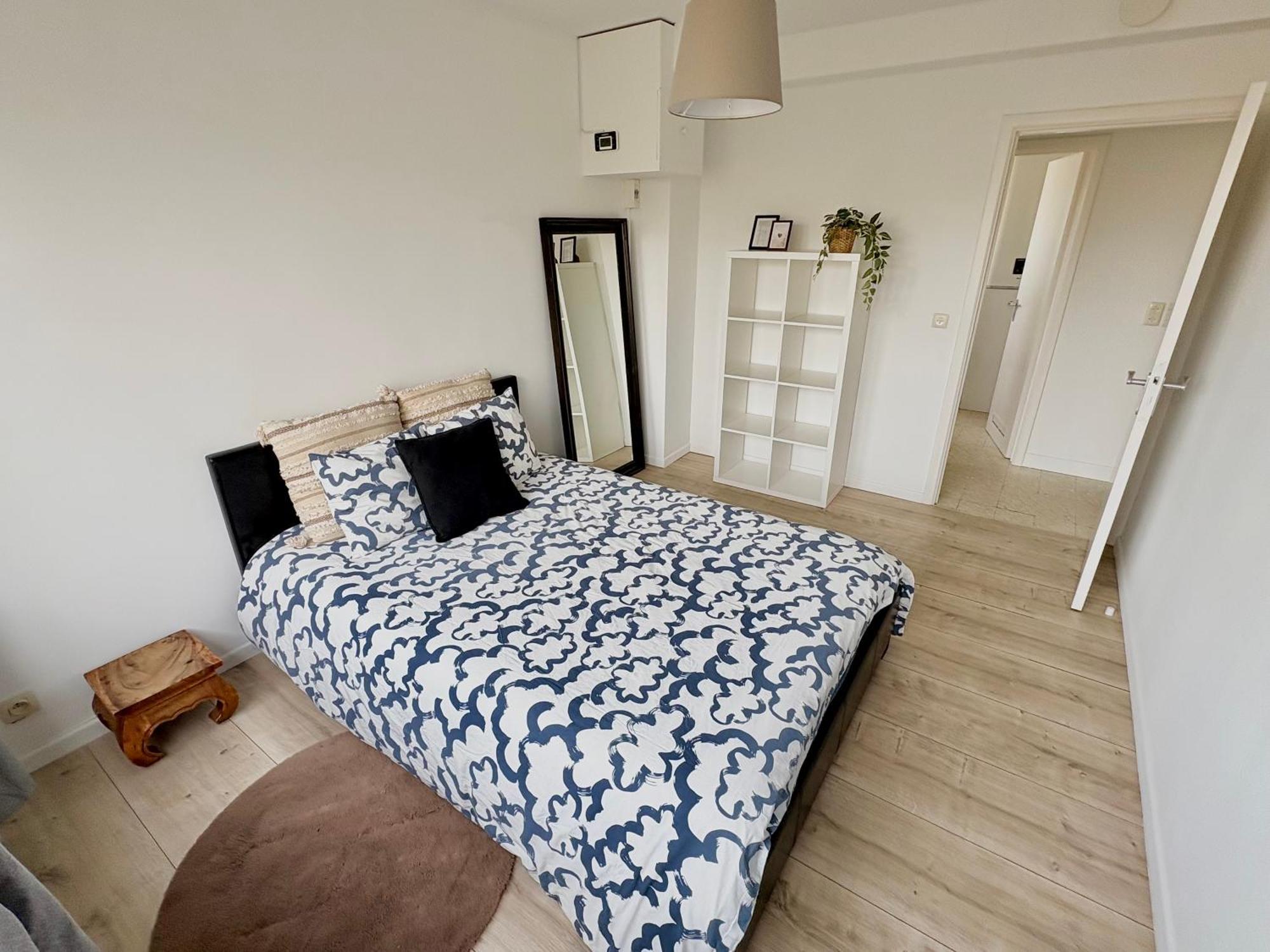 Charming Two Bedroom Flat - Nato - Apartment Brüssel