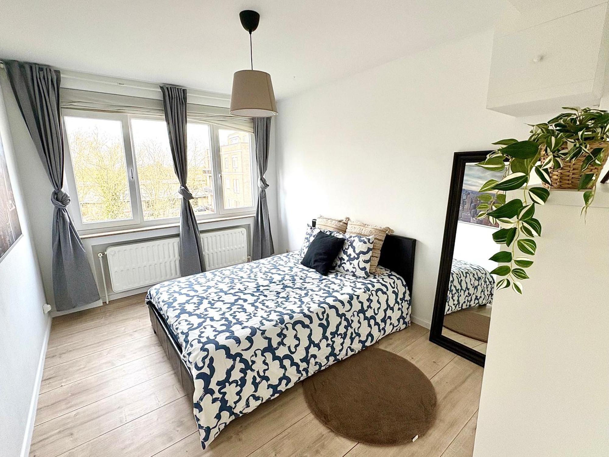 Apartment Charming Two Bedroom Flat - Nato -
